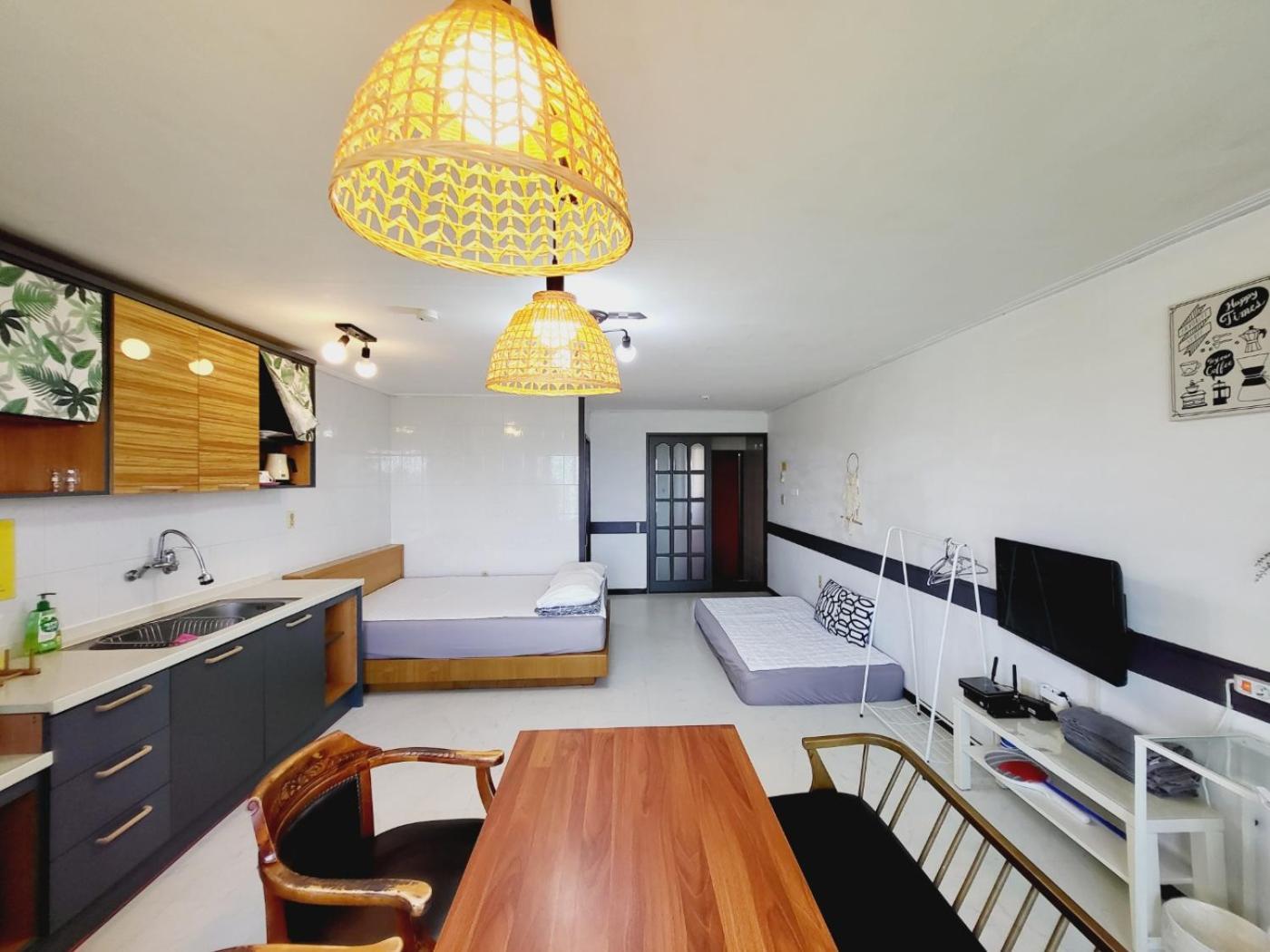 Morning Beach Pension Jeju Exterior foto