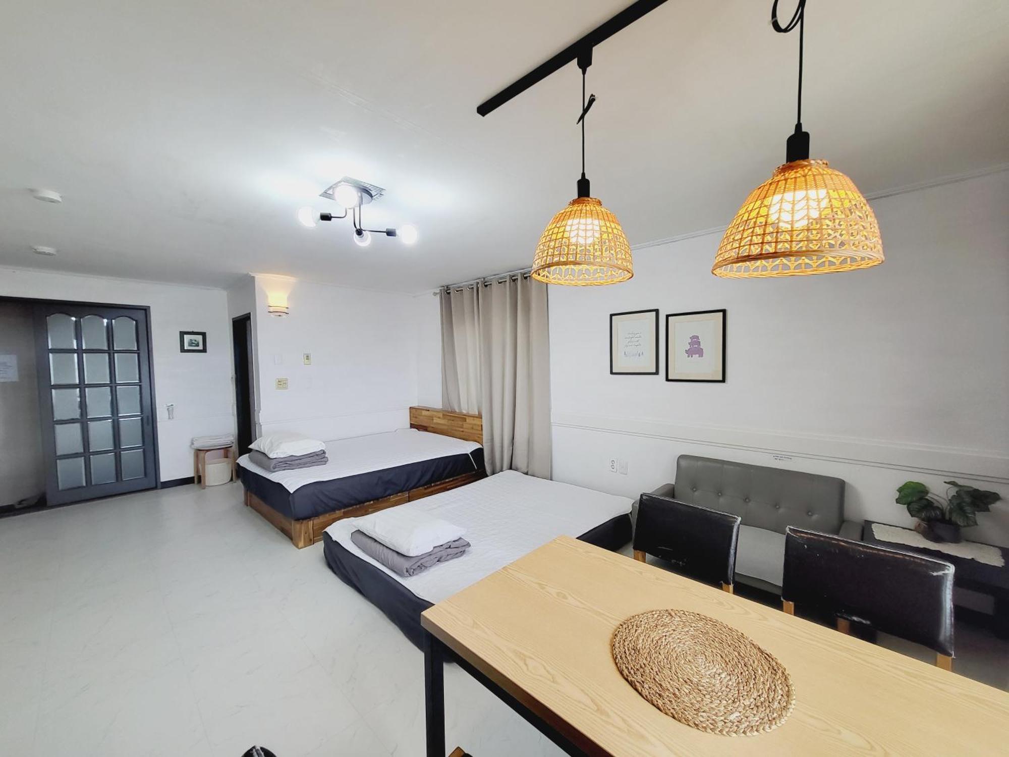 Morning Beach Pension Jeju Exterior foto